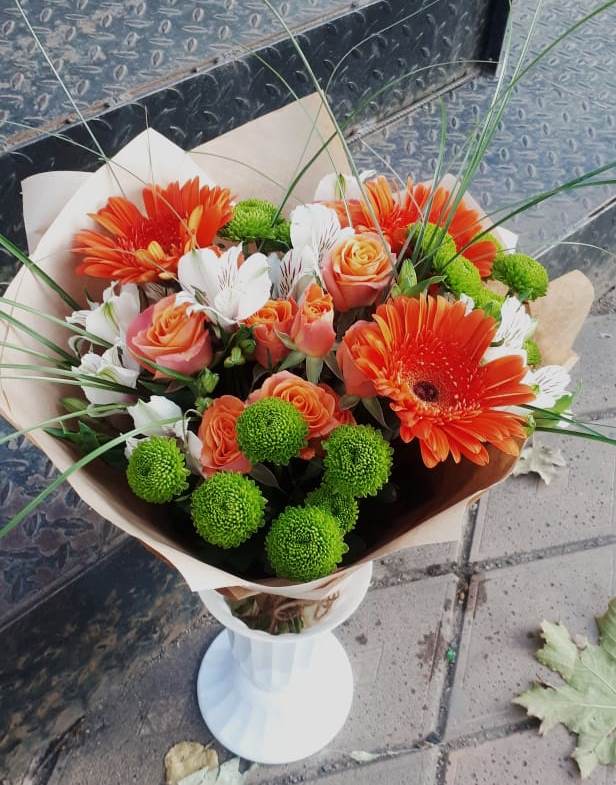 Букет цветов из: Герберы, Хризантемы, Альстромерии и Розы в Посёлок санатория «Подмосковье»