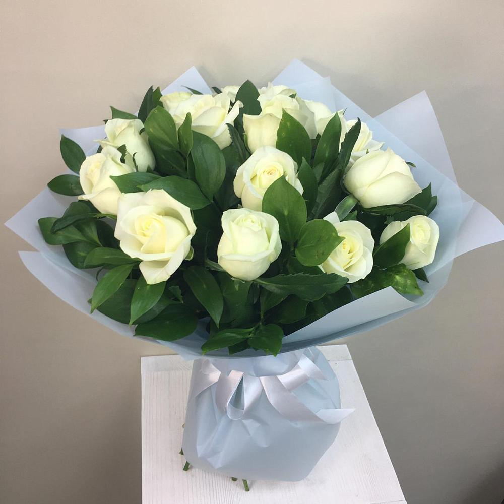 Букет 15 Белых роз Проуд в Посёлок санатория «Подмосковье»