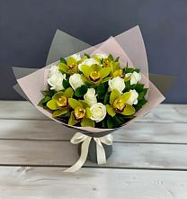 Букет цветов из:  Орхидеи и Розы в Посёлок санатория «Подмосковье»