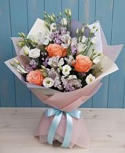 Букет цветов из:  Лизиантусы, Розы, Альстромерии и Гипсофила в Посёлок санатория «Подмосковье»