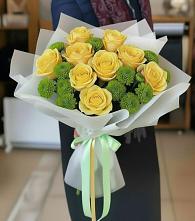 Букет цветов из:  Хризантемы и Розы в Посёлок санатория «Подмосковье»