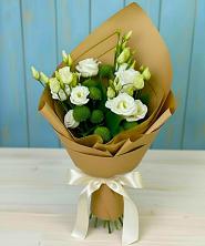 Букет цветов из:  Хризантемы и Лизиантусы в Посёлок санатория «Подмосковье»