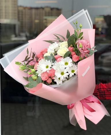 Букет цветов из: Розы, Лизиантусы и Хризантемы в Посёлок санатория «Подмосковье»